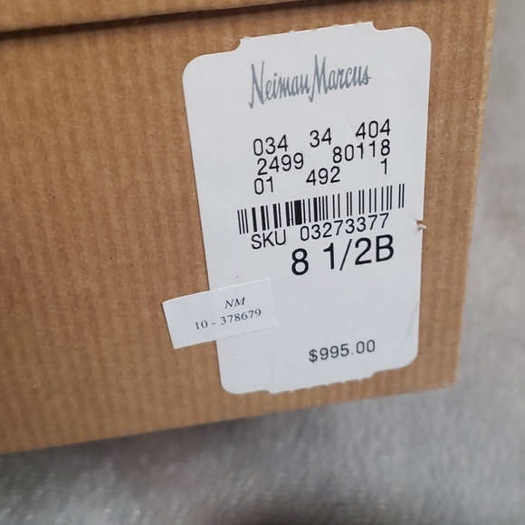 🔴SOLD🔴Christian Louboutin - Picture 6 of 9